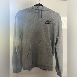 Nike sweatshirt, size M, EUC